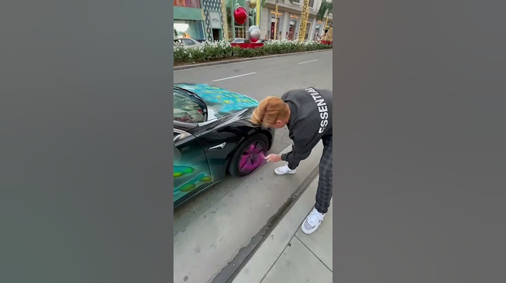 Spray Painting Strangers Cars Prank (GONE WRONG!)
