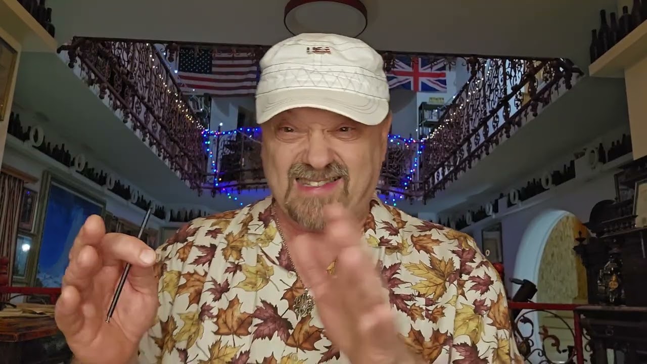 Если Усик станет президентом, то Вакарчук в третий раз депутатом. Усик это пранкер уровень - БОГ