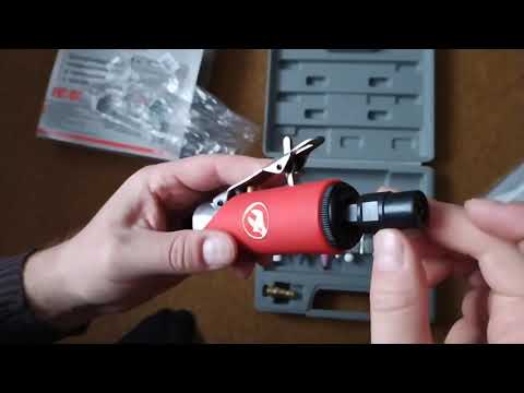 Шлифмашина пневматическая прямая Intertool (1/4" мини,+10 шлифов. камней, в чемодане)