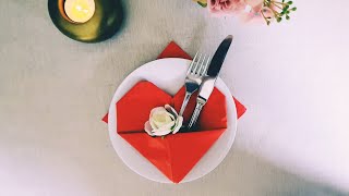 How to fold a napkin into a heart/Napkin folding for Valentin&#39;s Day / Wedding/Celebration