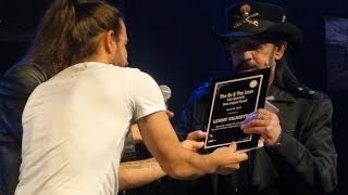 The Ox &amp; The Loon - Ian &quot;Lemmy&quot; Kilmister presented The John Entwistle Bass Legend Award @ HOB