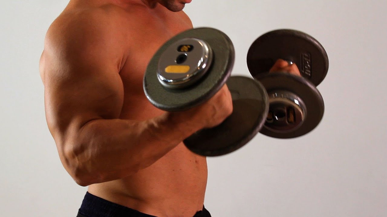 How to Do a Dumbbell Biceps Curl