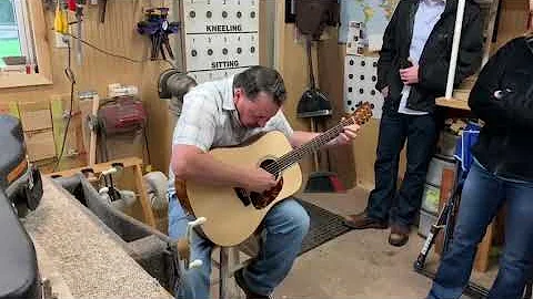 First chords on the new Hooper Tree guitar