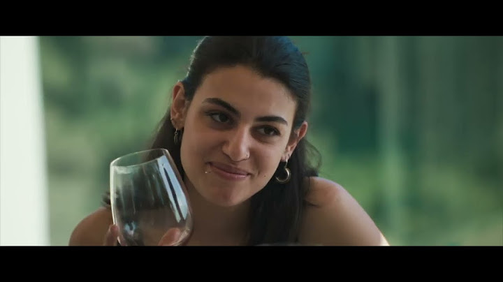 Happy Holidays - Trailer Ufficiale