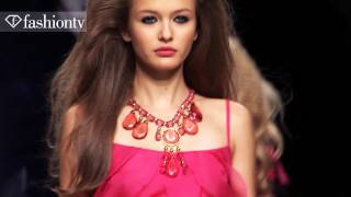 Models - Kristina Romanova & Valerija Kelava: Top Models at Spring 2012 Fashion Week | FashionTV