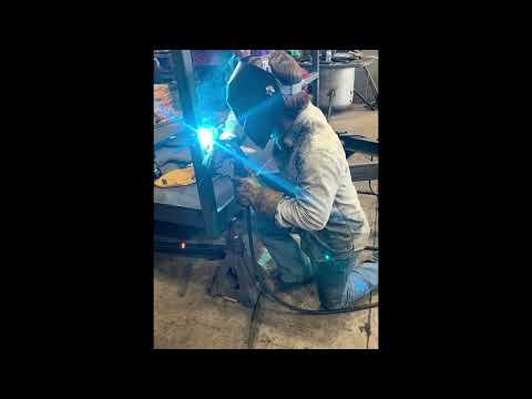 Mercedes Ag Mechanics Welding Trailer