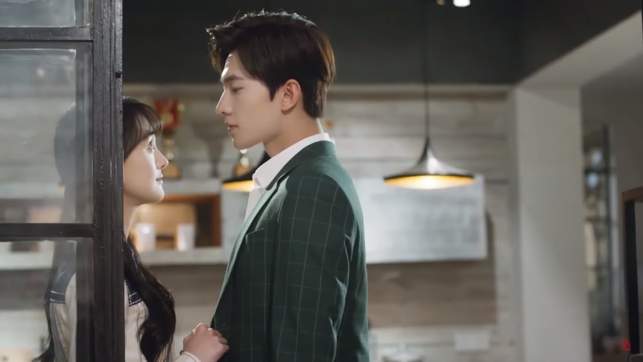 ใครบอกว่าฉันจะนอนบนโซฟากัน | เวยเวยเธอยิ้มโลกละลาย - LoveO2O《微微一笑很倾城》| หยางหยาง,เจิ้งส่วง