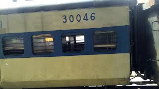04504 ludhiana to ambala cantt mexp spl arrived ludhiana jn.