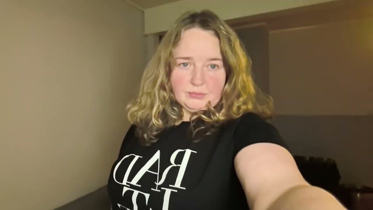 The agony of creativity. Муки творчества. И так не нравится и так не нравится..  4.12.2024 Trofors