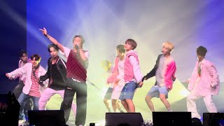 xikers Skater San Francisco 4K Fancam Live @ The Warfield 231104 Tour 직캠 Resimi