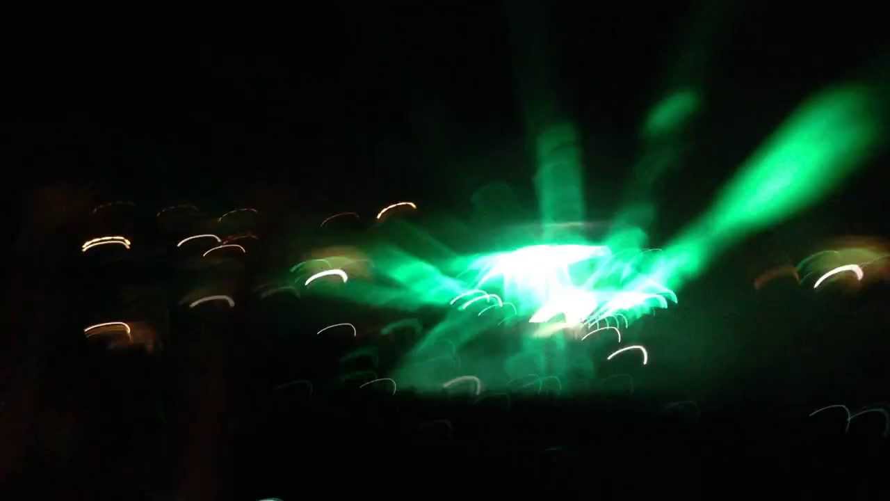 Starlight (Could You Be Mine) - Avicii @ Hollywood Bowl (Nov. 9 2013)