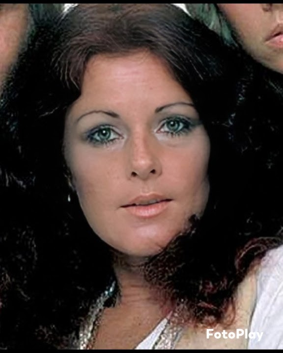 The Chameleon Beauty of ABBA: Anni-Frid Lyngstad