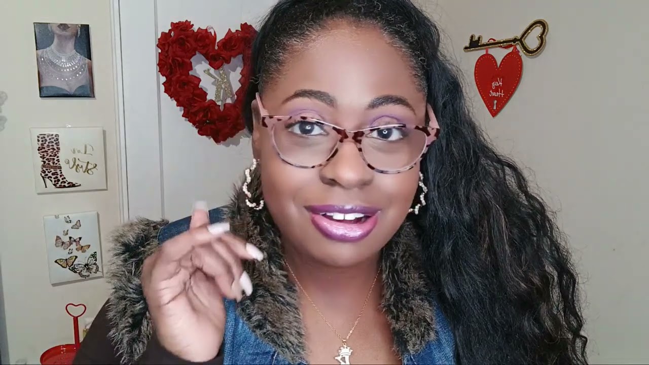 SHEIN glasses review. Your girl is wearing glasses now.