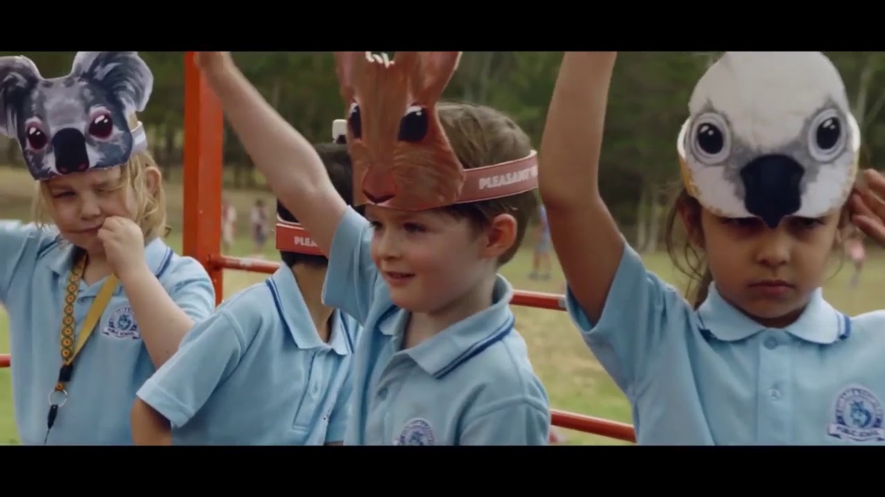 BEST UPCOMING ZOMBIE MOVIES - YouTube