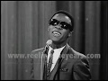 Capture de la vidéo Stevie Wonder- "I Was Made To Love Her"/Interview 1967 [Reelin' In The Years Archives]