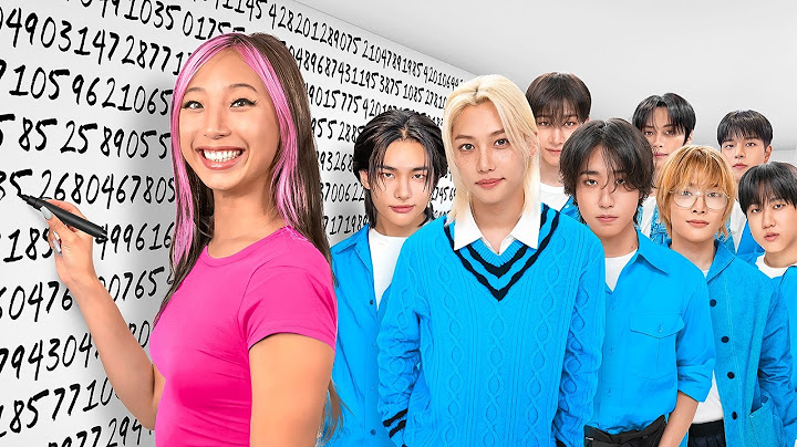 Stray Kids vs Human Calculator!