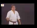 Ashihara karate middle distance fighting