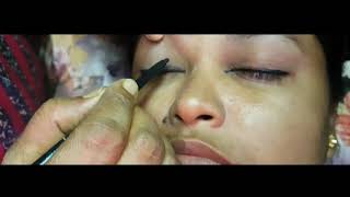 #tricks #makeup Eyeliner trick-2020 | indian style makeup | saloon at home screenshot 5