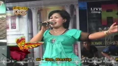 TILIL SENI SUNDA Jaipong Rajanya Jaipong Seni Lingkung