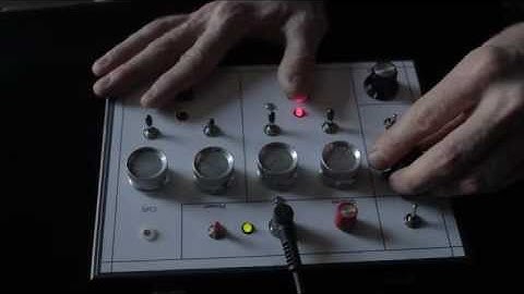 Four Oscillator Synth with Low Pass Filter