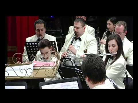 HOE DOWN - Alfred Reed - COMPLESSO BANDISTICO BAND...