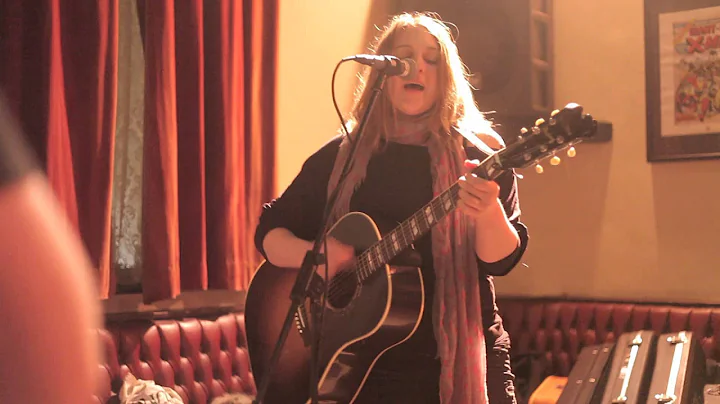 Survival Tour 2013: Kelly Kemp - Homes & Castles (...