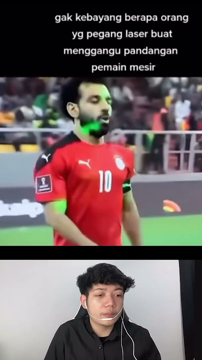 Mata di sorot laser saat adu penalti