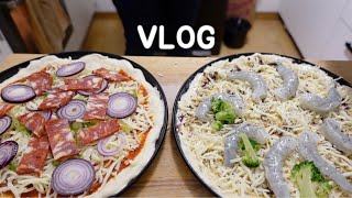Food Vlog: Rice Cake Soup, Kimchi, Croffles, Pizza, Seafood Rice and more over the new year break