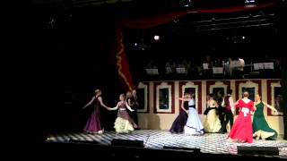 Revue 2011 - Once Upon a Spline in Russia: Wals