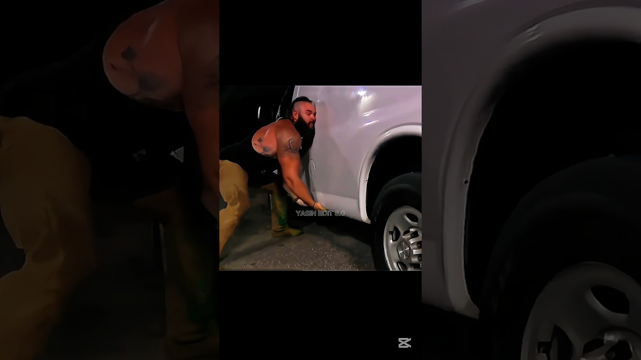 Braun Strowman threw the car, Solo Sika and Roman Reigns are worried. 