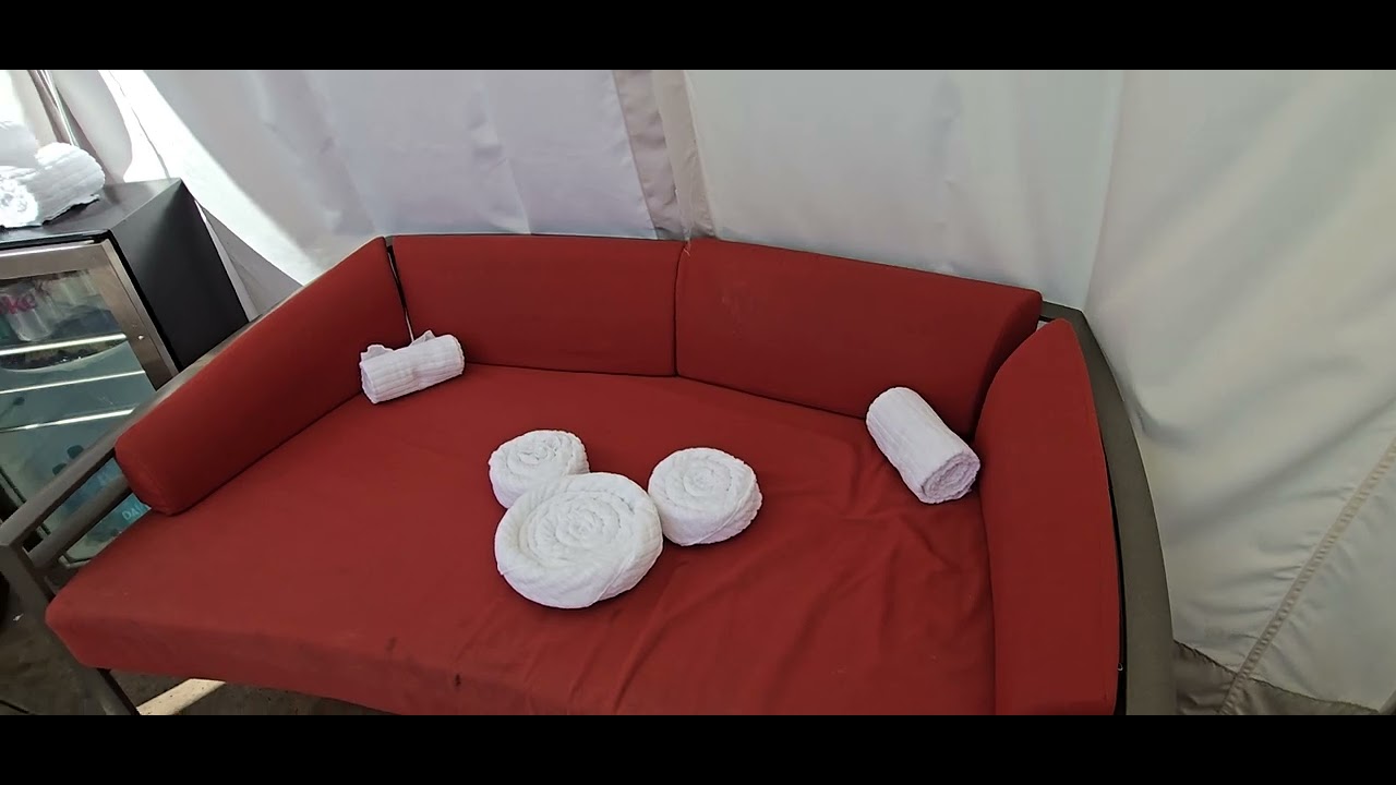 Beach Pool Cabana at Disney's Grand Floridian