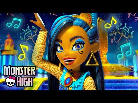 Introducing Cleo De Nile, the Queen of Monster High