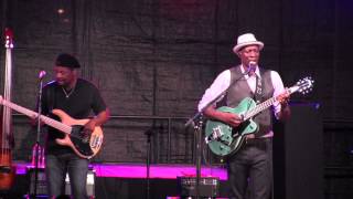 KEB' MO' -  "More Than One Way Home"   8/9/15 Heritage Music BluesFest chords