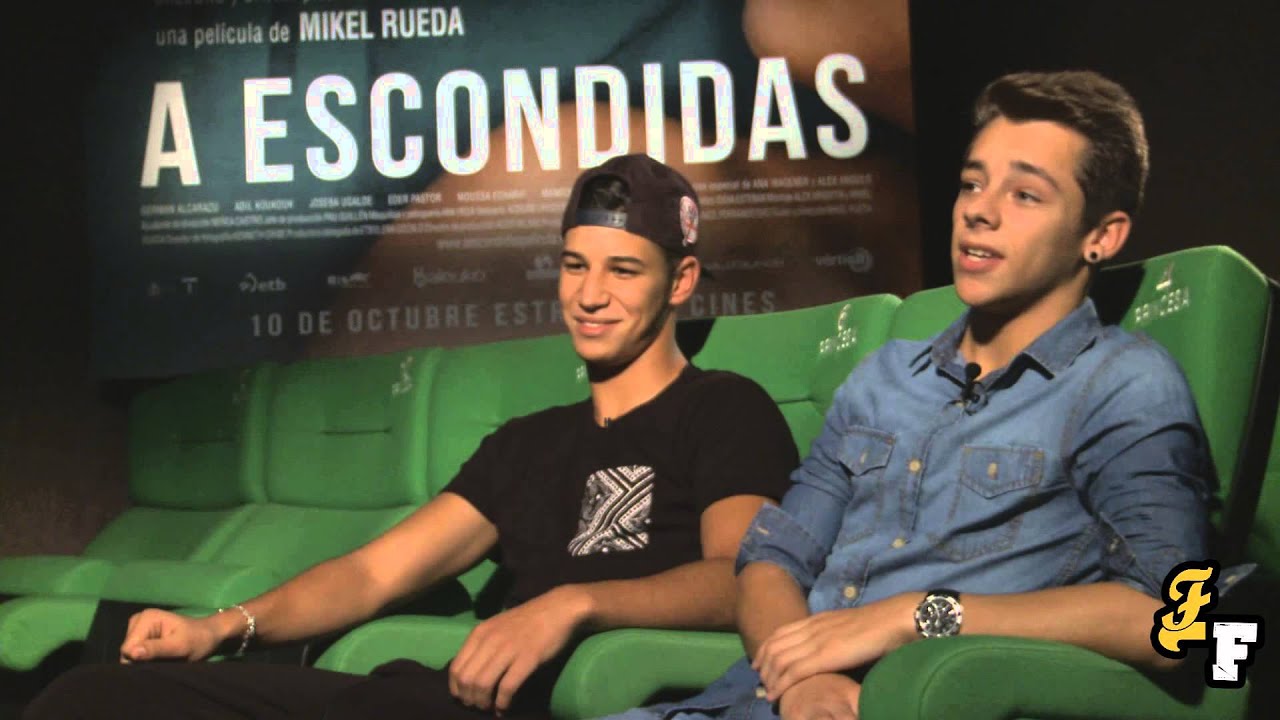 Entrevistamos a Germán Alcarazu y Adil Koukouh protagonistas de A Escondidas