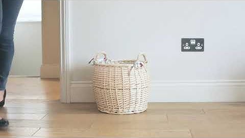 How to help when your cat cope with New People ? FELIWAY Optimum