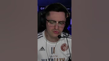 APEX MALDING AGAIN 😂  #shorts #twitch #csgo #apex