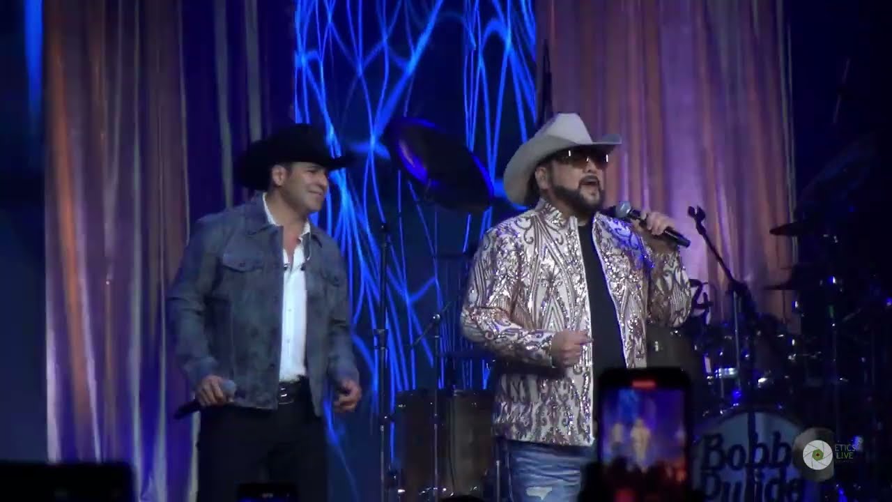David Olivarez ft. Bobby Pulido - Y te lo pido  |  Residencia 2024 ( Auditorio Cumbres, Monterrey )