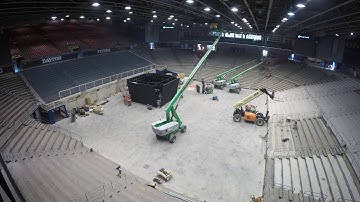 Center Hung Video Board Timelapse - Transform UD Arena