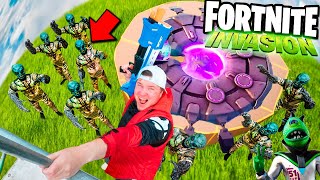 FORTNITE BATTLE ROYAL IRL - Fortnite Season 7 ALIEN UFO Box Fort