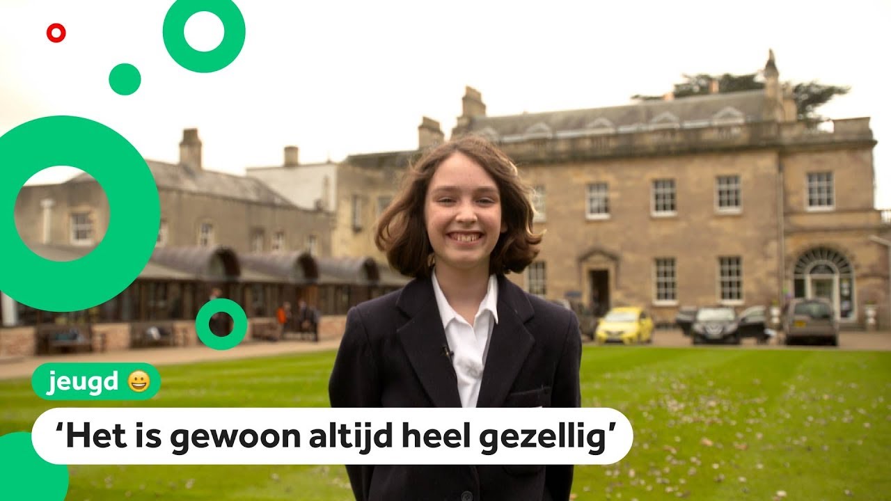 Hannah van 11 zit op een kostschool