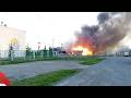 Газовый баллон рванул на пожаре около огнеборца. Real video