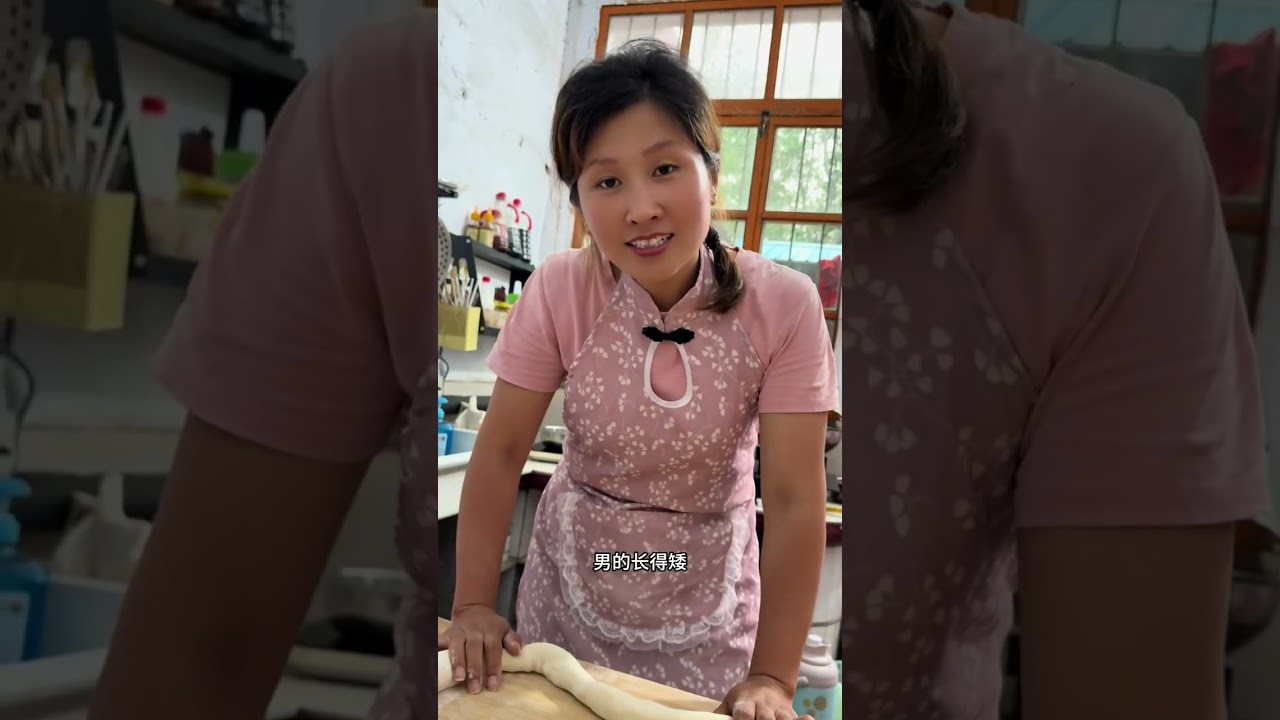 共度风雨不言苦，家中事务共担当，尊重与体谅让关系更融洽。今天大姑姐来了，本来能一家人坐一起吃顿饭，结果……#记录真实生活 #新农人计划2025#你们也有这样的婆婆吗 #饺子