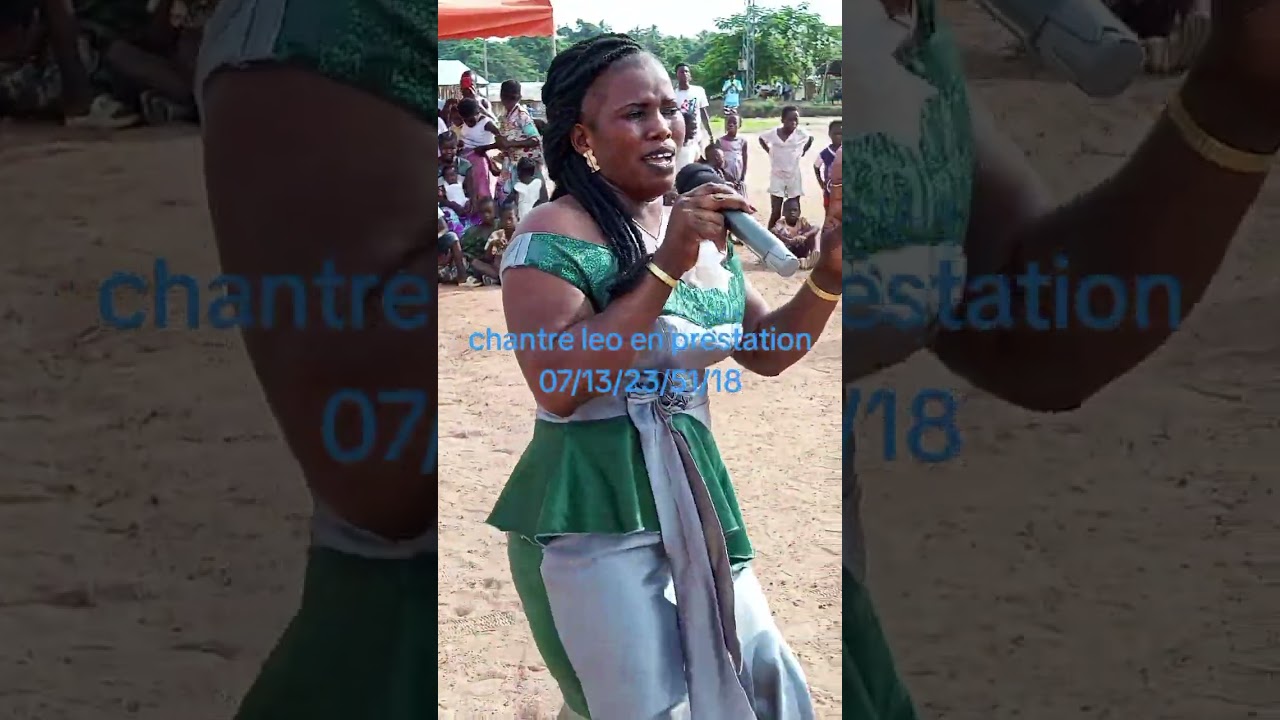 Chantre Léo Grace '' en prestation à Bocanda  '' 