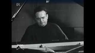 Julius Katchen plays Johannes Brahms Rhapsody Op. 79 No. 2 in G minor. (BR Retro Video 18.04.1962)