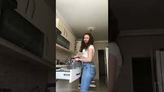 Feneomen Kızlardan Tayt Dans Videoları En Güzel Dans Videoları