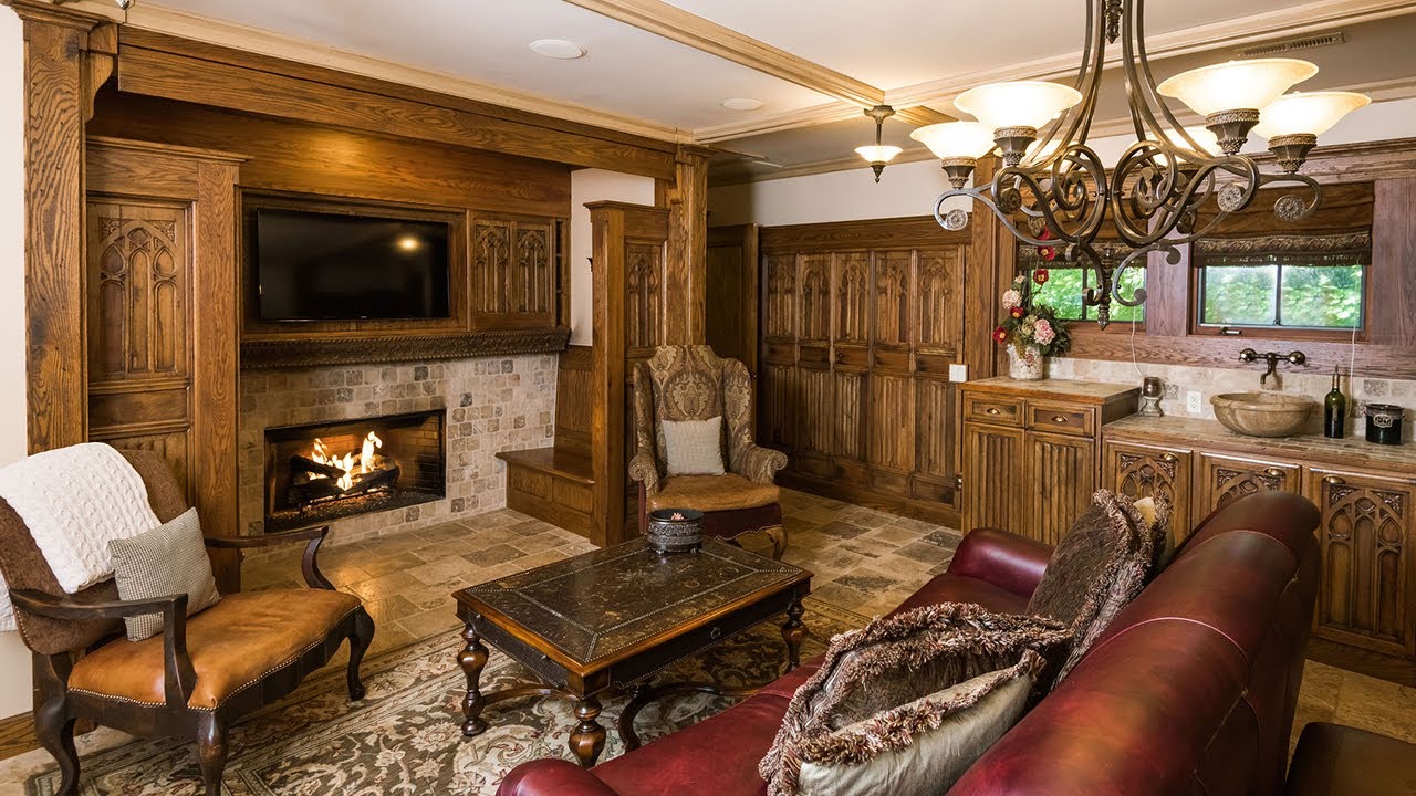 Cloisters Guest Room | Virtual Tour | 1900 Inn on Montford