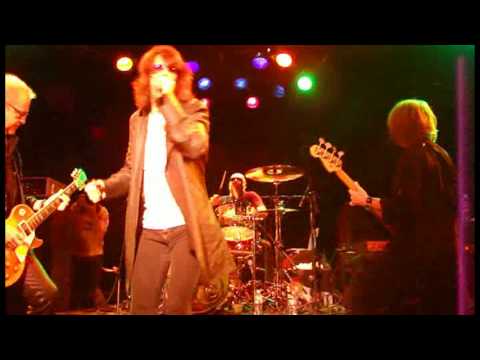 Foreigner Rockin' Double Vision ~ Rockstar Karaoke...