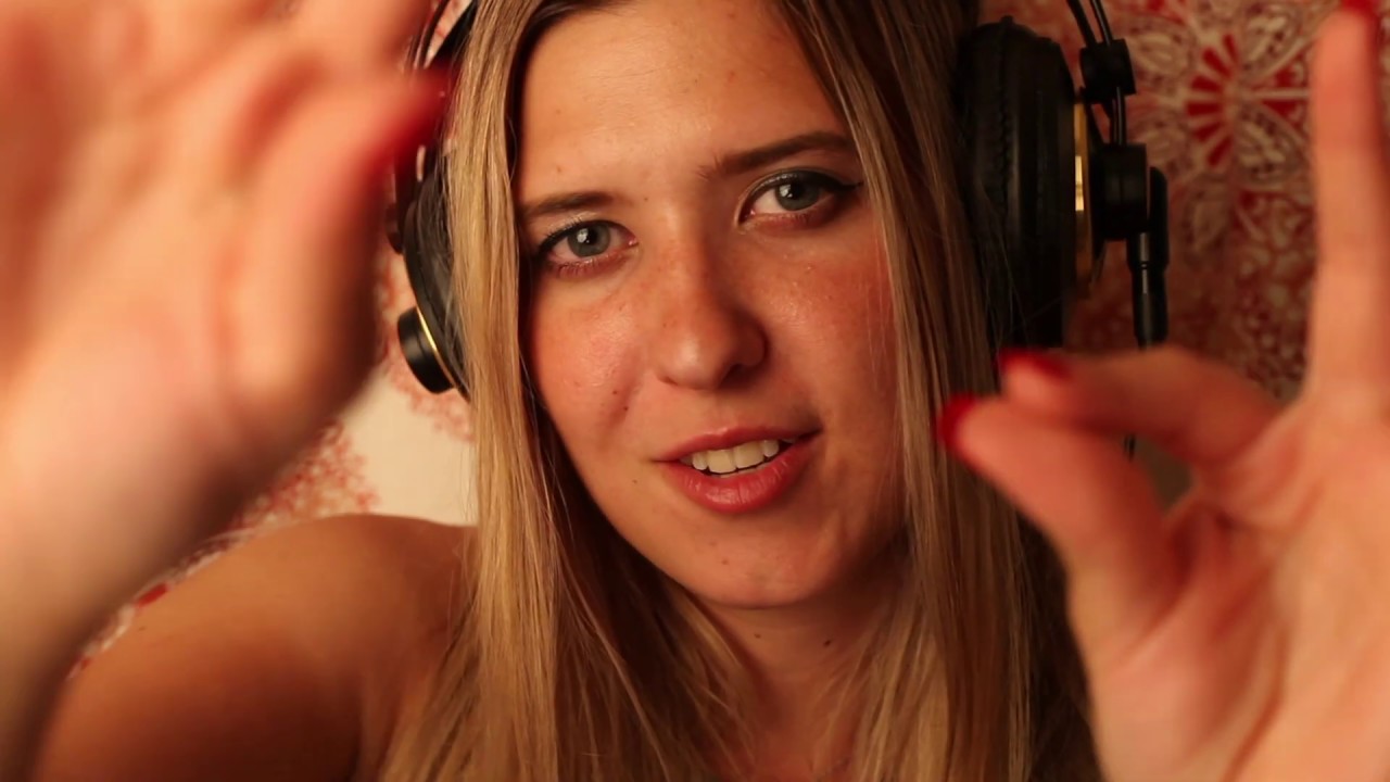 Fall Asleep In 15 Minutes ASMR😴 💖☁Visual Triggers + Hand Movements ...