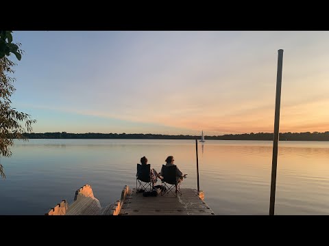 Video: Lake Harriet, Minneapolis: Walking Trail at Bike Path