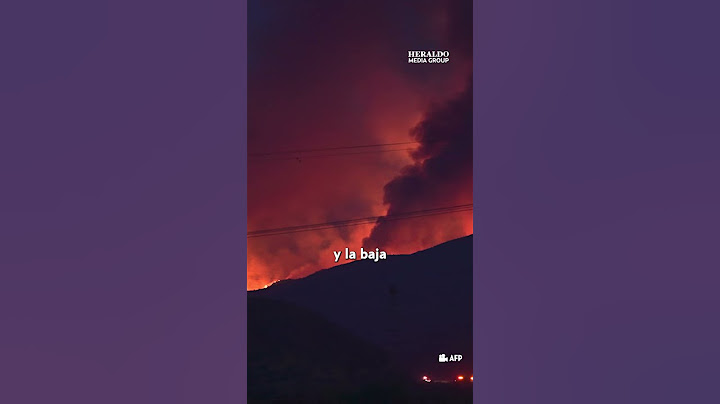 Evacúan a 50 mil personas por incendios en California